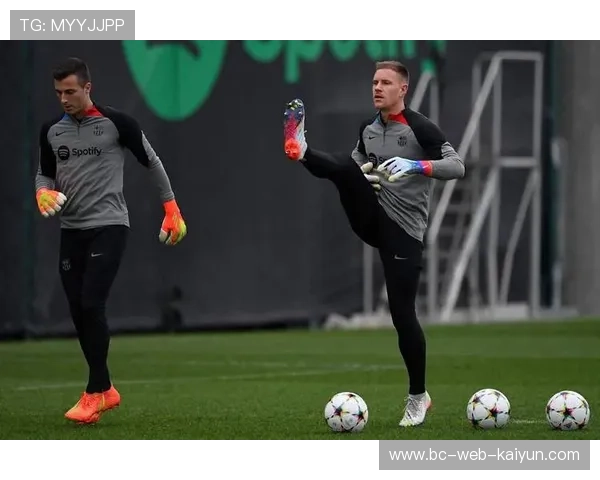 加西亚转会谈判进入关键期:未来之路逐渐明朗